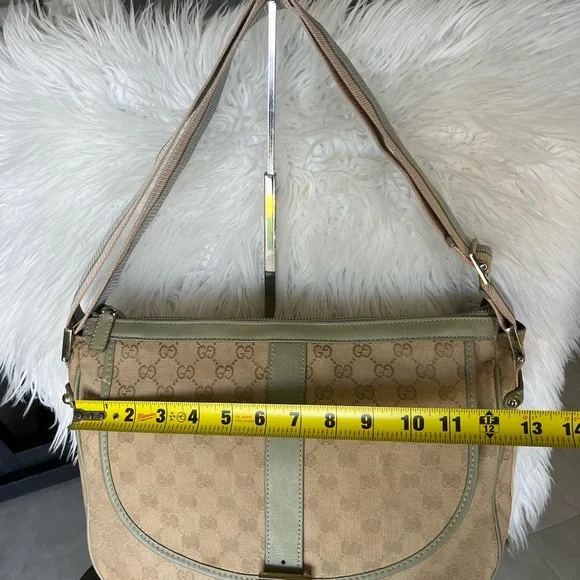 Gucci Beige and Olive Shoulder Bag - Picture 6 of 16